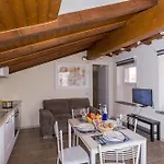 Medioevo In Centro *