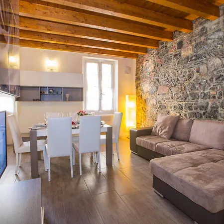 Medioevo In Centro Apartament *