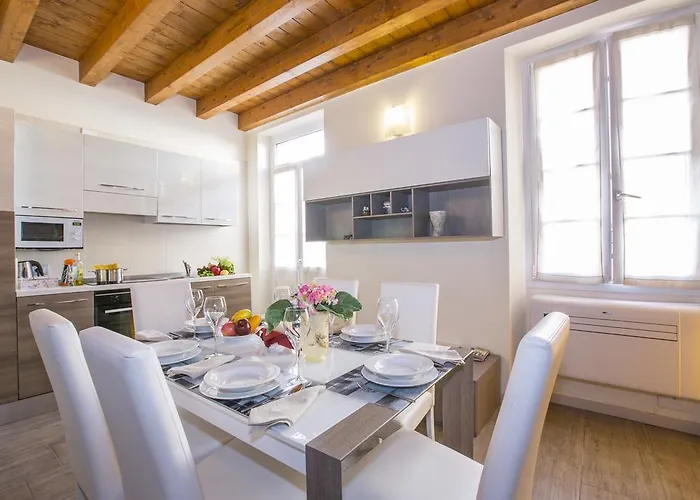 Apartamento Medioevo In Centro Como
